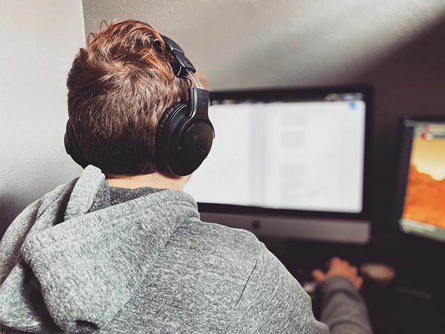 elevatemginc's tweet photo. Monday has been on day of diligent web design, SEO and documentation. #marketing #seo #webdesigners #websites #research #mediacrew https://t.co/nohMgvE6qW https://t.co/MjDuVK2Bqb