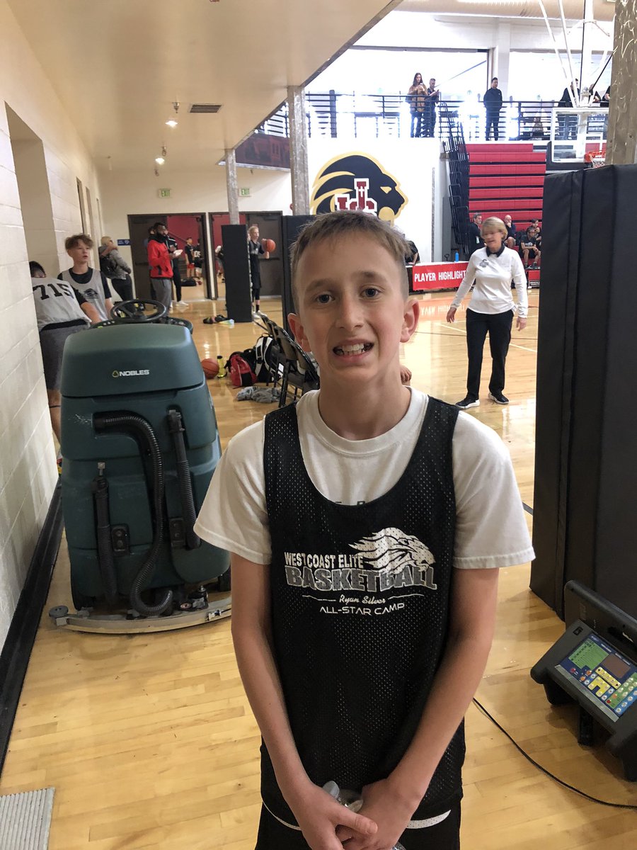 JuliusVElite0's tweet photo. 2025 Jrob Croy PG has real game. Tough with ability to pass, dribble, & shoot. Big time leader! Knows how to play! Son of Cal Baptist Head Coach Rick Croy. @RyanSilver1 @WCEBball #JrAACamp https://t.co/yJW02w6jdf