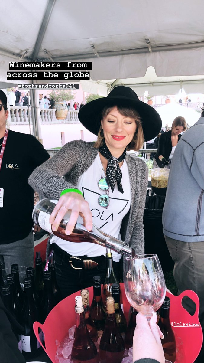 VisitSarasota's tweet photo. 🍷#ForksandCorks 2️⃣0️⃣2️⃣0️⃣ did not disappoint! Remember, you don't need a ticket to sample our amazing Sarasota-Manatee Originals restaurants anytime 😉 #MySarasota 🌴⛱️
Learn More 📰 >> https://t.co/LOwKXnO1sM https://t.co/RImIc6vjTy