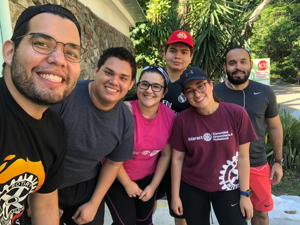El día de ayer domingo 26 de enero, los scios del Club Rotaract Comunidad Universitaria &amp; Profesional realizaron su actividad Limpiando el Merendón 🌲🌳

#RotaractCUP #Rotaracthonduras #rotaryinaction