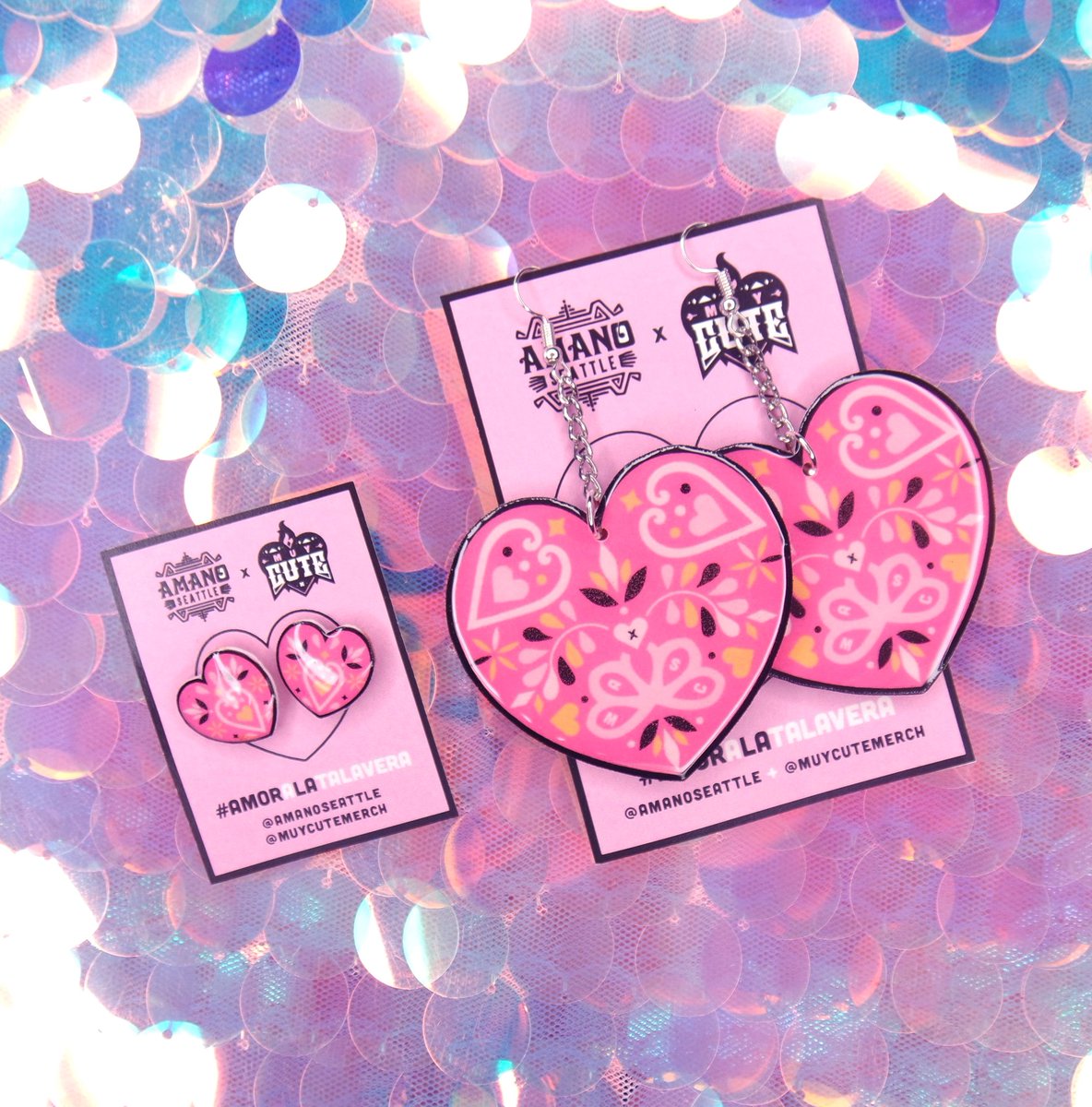 muycutemerch's tweet photo. Our collab with @amanoseattle  #amoralatalavera is now LIVE! Each style of earring will only have a limited quantity available for purchase on 👉 https://t.co/ta72QZP066 💖 we will also link it on our website https://t.co/Kf5XUd0KSK as well 🙌 #muyamano https://t.co/lJpzJYH5p1