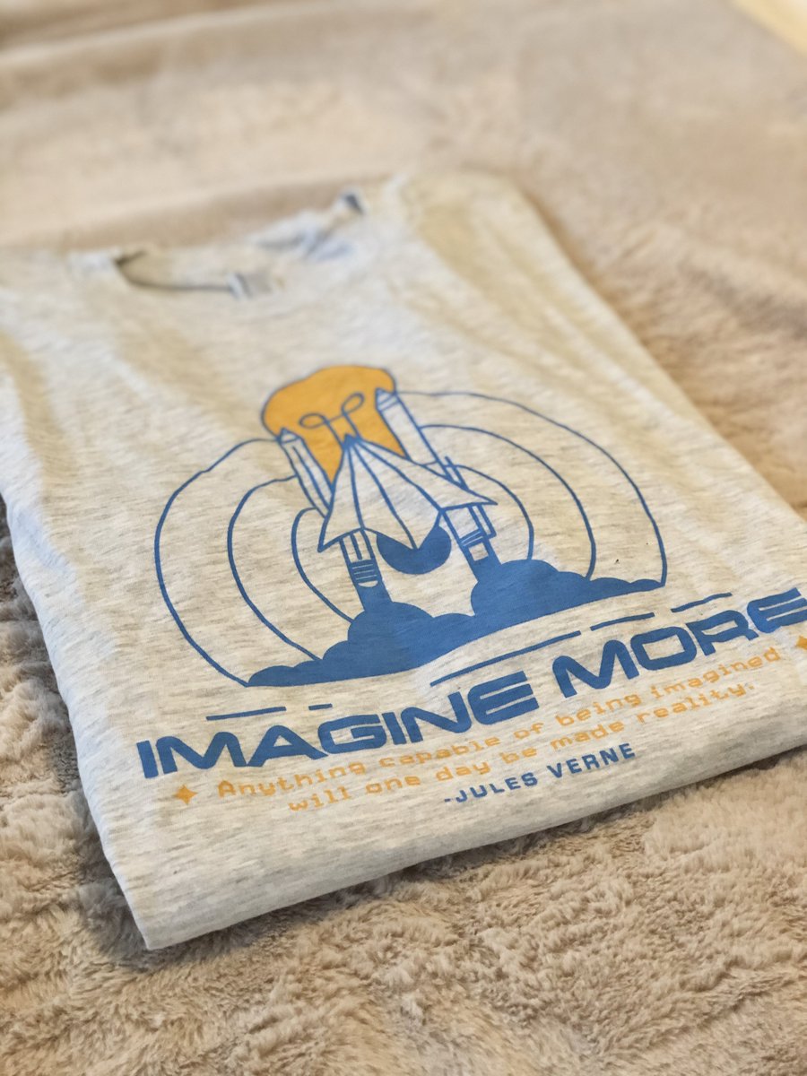 Providing out-of-this world marketing and branding services since 2008. 🚀🌌

What do you think of our new t-shirt design?
