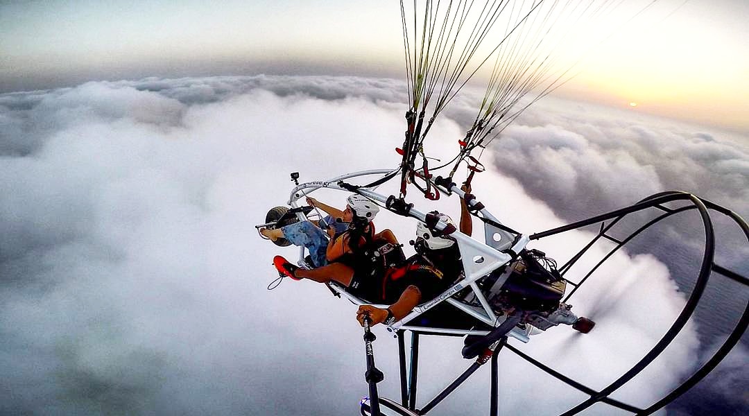 ParaglidingGr's tweet photo. Tandem Flights Crete 
Paragliding Crete Power Fly 
https://t.co/HXaM4xKObN 
#Paraglidingcrete 
#paramotor #chaniacrete #georgioupolis #holidayCrete #paragliding #paratrike #georgioupolis  #chaniaoldtown  #rethymno  #chersonissos #falassarna https://t.co/SK2TChGHCj