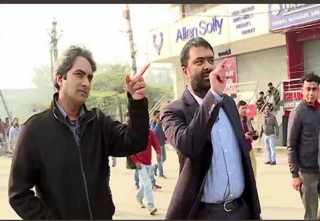 UshaYad21291822's tweet photo. We are proud of you.#370InShaheenBagh https://t.co/lyp1VIGTQ4