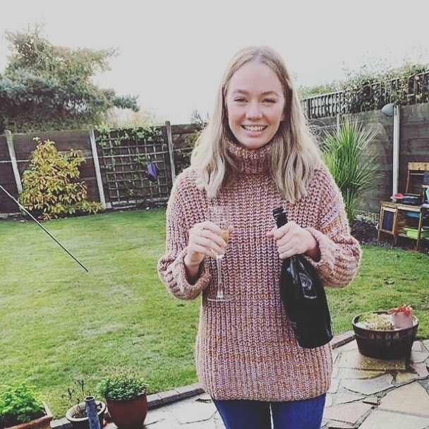 TheWaxologist's tweet photo. Ellen is Back on Wednesday! She’s taken a little time away from the #waxpot while she settles into her new job, she’s now a fully qualified #nurse 👩🏼‍🎓
Ellen will be working ad hoc around her #nursing job https://t.co/IKHEqkLvDG https://t.co/Z0uLCYwdDs