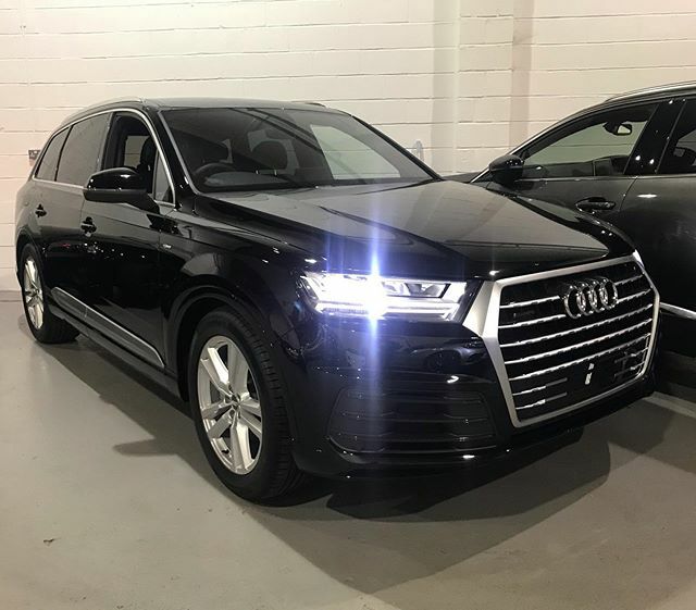 ppm_mk's tweet photo. Another Q7 now sold, This one is a 2019 S-Line 45 TDI and is looks absolutely beautiful in black.

#ppmmiltonkeynes #ppm #miltonkeynes #blacklist #carswithoutlimits #supercarsoflondon #itswhitenoise #supercars #amazingcars247 #carporn #shmee150 #audi #q7 https://t.co/vPYTZGQErx https://t.co/bjhJ1XAByI