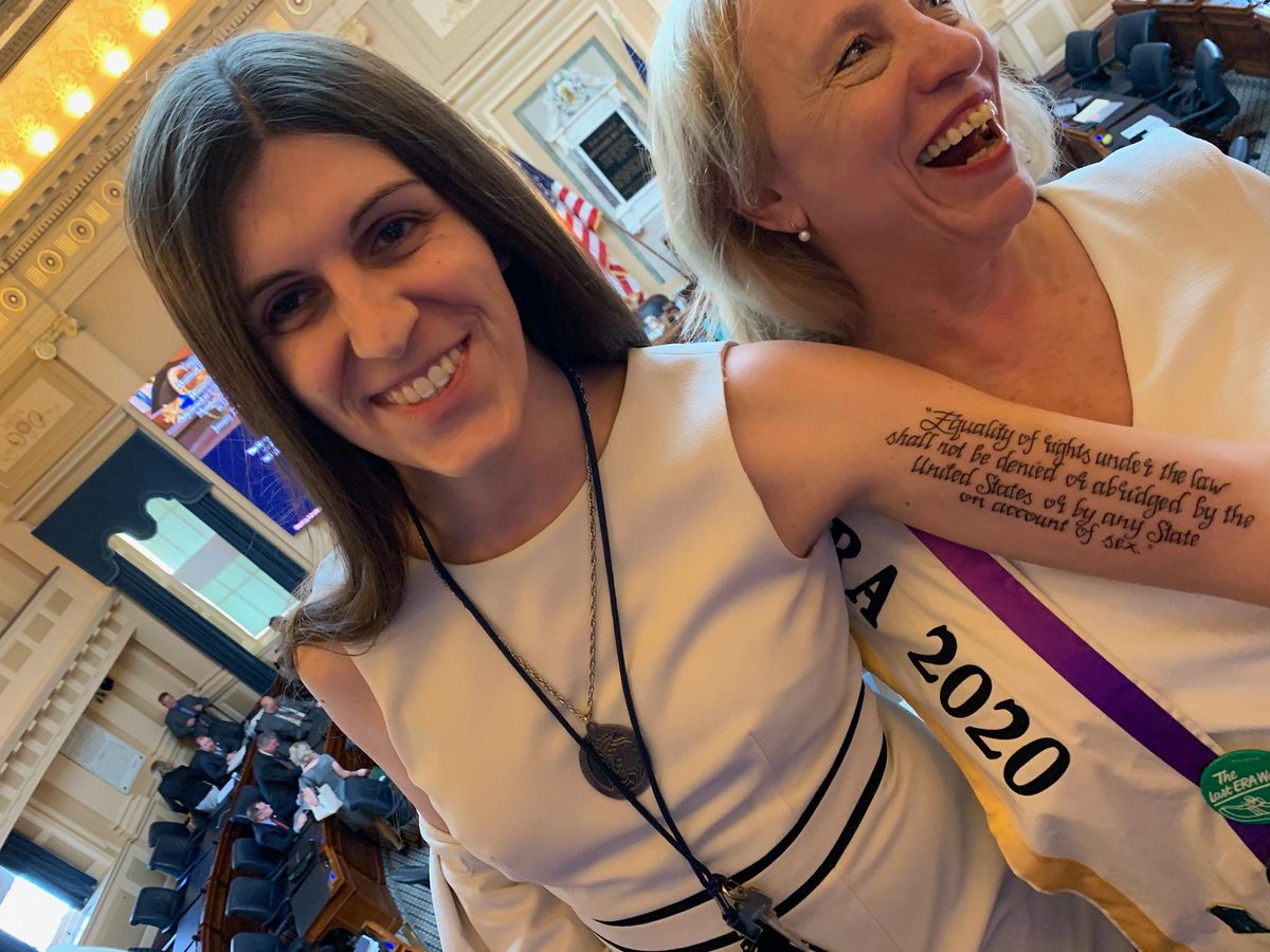 VoteEqualityUS's tweet photo. @DanicaRoem Still fangirling...Why didn't we all do this, @pwcdanica ??!!
Thx @CABlueBlaze for the pictures! https://t.co/2oQeUGMkb2