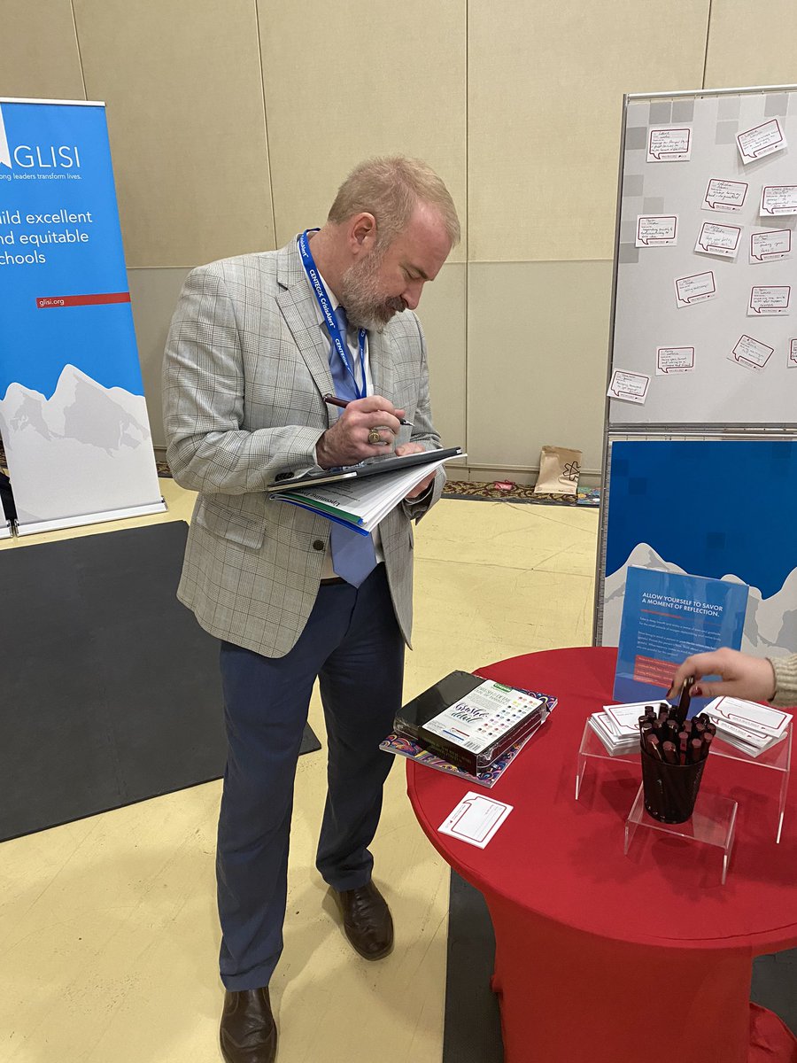 GLISI's tweet photo. Friends old and new are stopping by to practice their #sel with a note of #gratitude -swing by on your way out of lunch: we have a few giveaways left! #glisigives #WINTERGAEL2020 https://t.co/SBLOXzfrAR