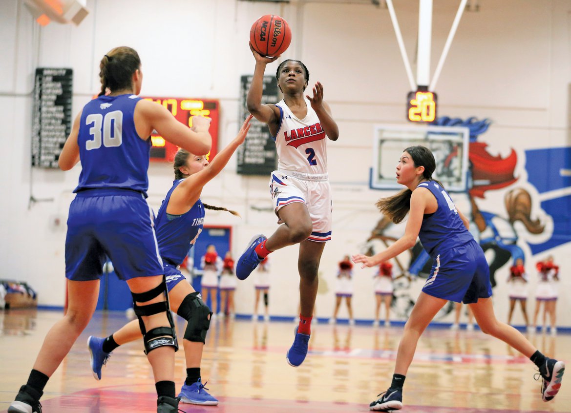 They are a well coached but very young team led by Lani Tuuga, Kyshanti King, Taylor Snaer, Danielle James, Ala Tuuga and Ashley Martin who bring pressure defense, team speed, fast breaks and three point shooting.
maxpreps.com/m/high-schools…
(Courtesy:Manteca Bulletin/ Maxpreps)