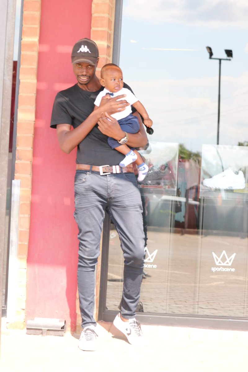 Ntsundeni_sin's tweet photo. #mulisa dady love's u❤🍼 https://t.co/JnHbVPPNOS