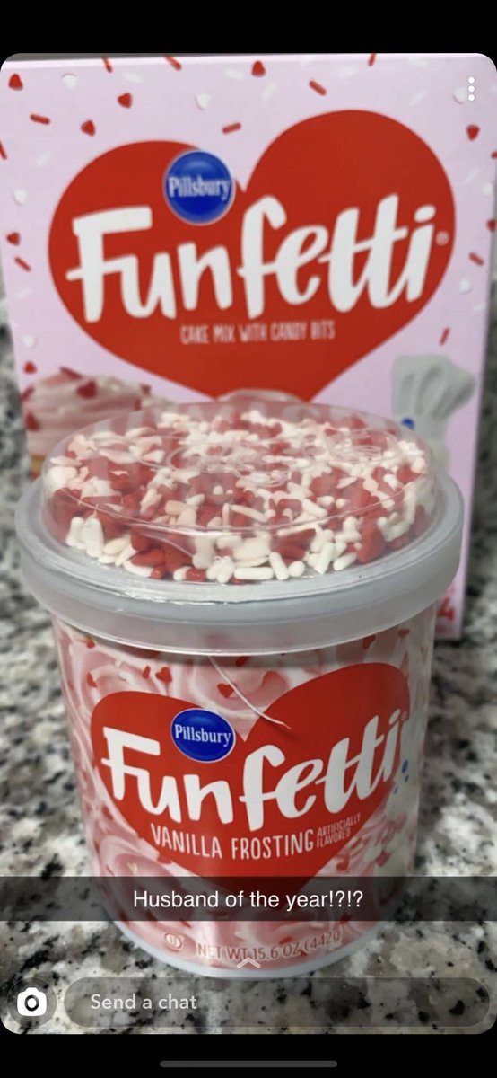 alyson_kut's tweet photo. Got this Snapchat from @KDtheKid52 ...in this moment I know I truly found the one #husbandoftheyear #funfetti4life ❤️ https://t.co/uCxe51eUNQ