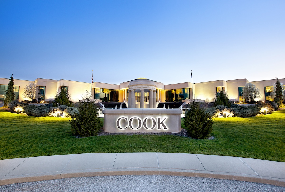 CookMedical's tweet image. Dreaming of warmer weather at headquarters! What's it like outside your window? #GlobalCook