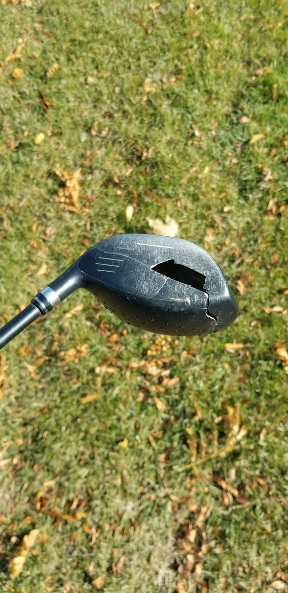 JasonBig3183's tweet photo. @WilsonGolf  Going on my 3rd yr 50s out snapped on drive https://t.co/ry0yaue1Xo