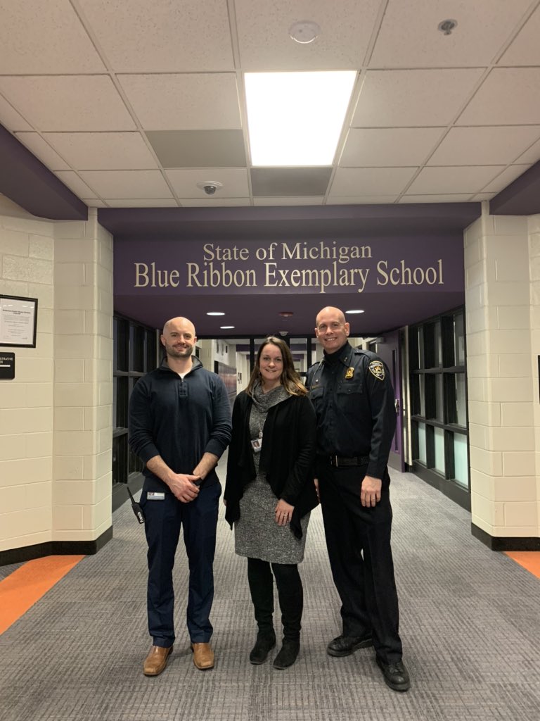 Michelle Kalhorn (@kalhornm) on Twitter photo Thank you to @PublicSafetyRon for visiting <a href="/Banksmiddle/">Banks Middle School</a> today. We appreciate our partnership with the Wixom Police Department. <a href="/kennethgutman/">Kenneth Gutman</a> <a href="/WalledLkSchools/">Walled Lake Schools</a> Thank you to @PublicSafetyRon for visiting <a href="/Banksmiddle/">Banks Middle School</a> today. We appreciate our partnership with the Wixom Police Department. <a href="/kennethgutman/">Kenneth Gutman</a> <a href="/WalledLkSchools/">Walled Lake Schools</a>