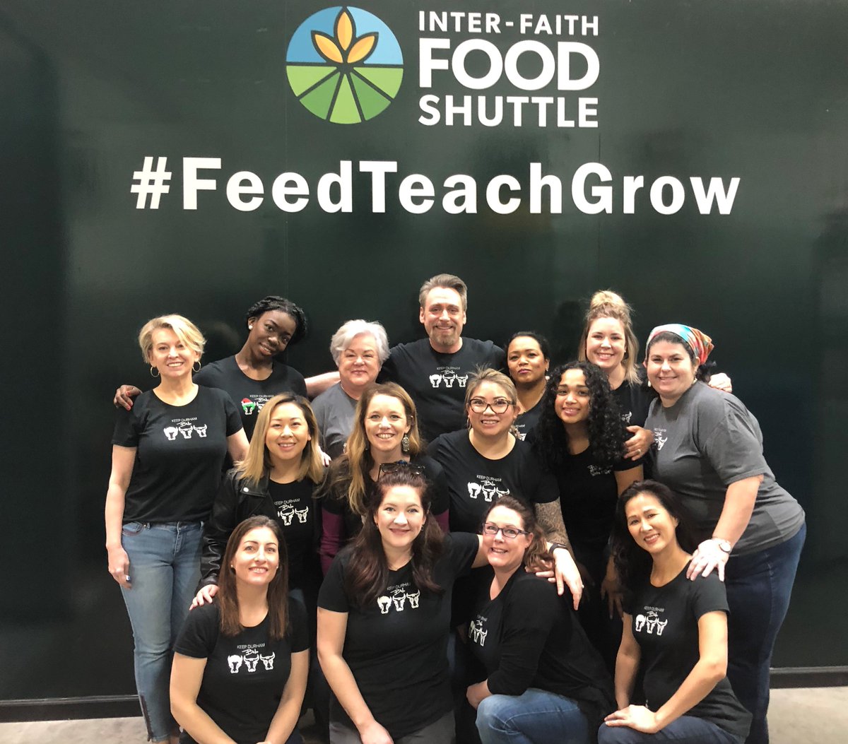 FoodShuttle's tweet photo. Grazie to the lovely folks from @BellaTrioDaySpa who came to the #ChildFoodHub and packed up around 600 lbs. of food for #BackPackBuddies and #SchoolPantries. A great group of people to work with! #awesomevolunteers #somuchpacking #hungerisfixable https://t.co/j9efkWKgLl
