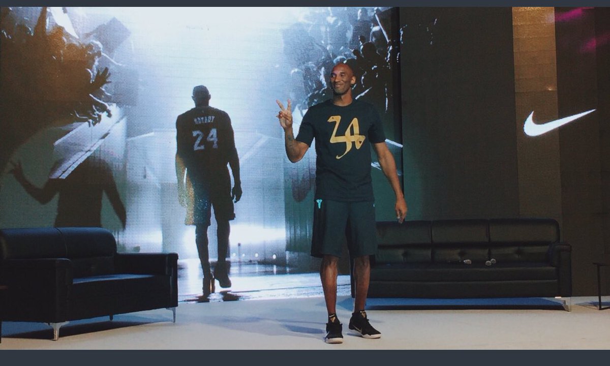 jhemginger's tweet photo. Maybe this is his way of saying Goobye Forever😢 So take your rest black mamba and mambacita, your legacy will always be remembered. Prayers to your family and for those with you in this tragedy, may each family find comfort and peace 🙏🏻
#BlackMamba #RIPMamba #KobeandGianna https://t.co/ytr71tFhOS