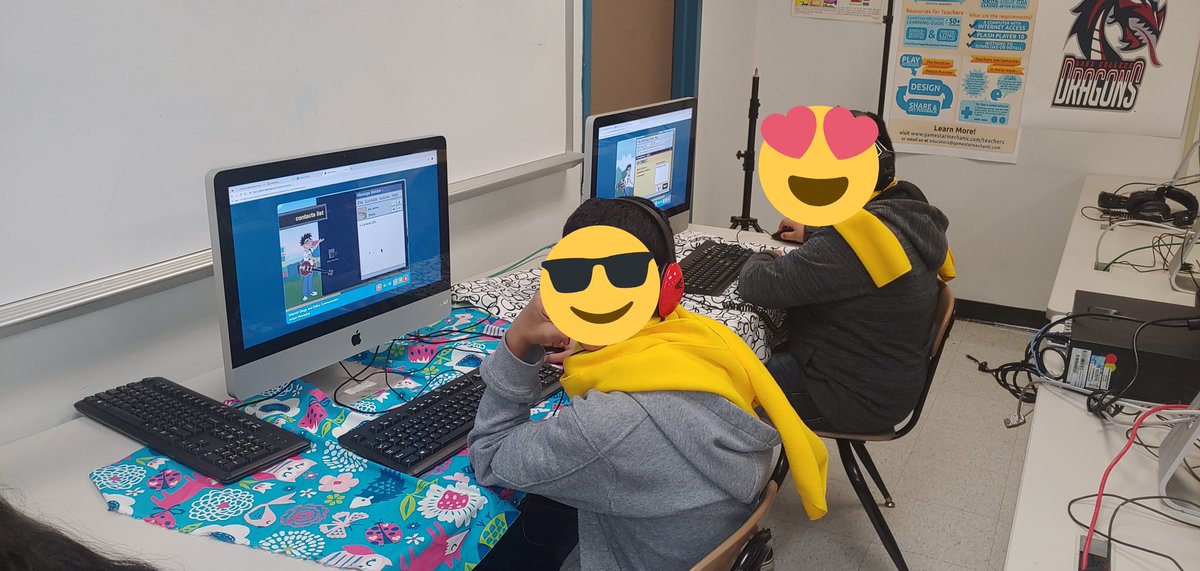 Marshall_HISD's tweet photo. #HEXBUGROBOTICS #P2 #SCW #SchoolChoiceWeek #SchoolChoiceWeek2020 #fancloth https://t.co/bMfzbA0wob #everfi #classroomanywhere #digitalliteracy #learningcom #applelab #smartphones #imac #maclab @schoolchoicewk @HISD_Inst_tech @EVERFI @EVERFIK12 @learningdotcom @HEXBUG https://t.co/sDceMxBeLM
