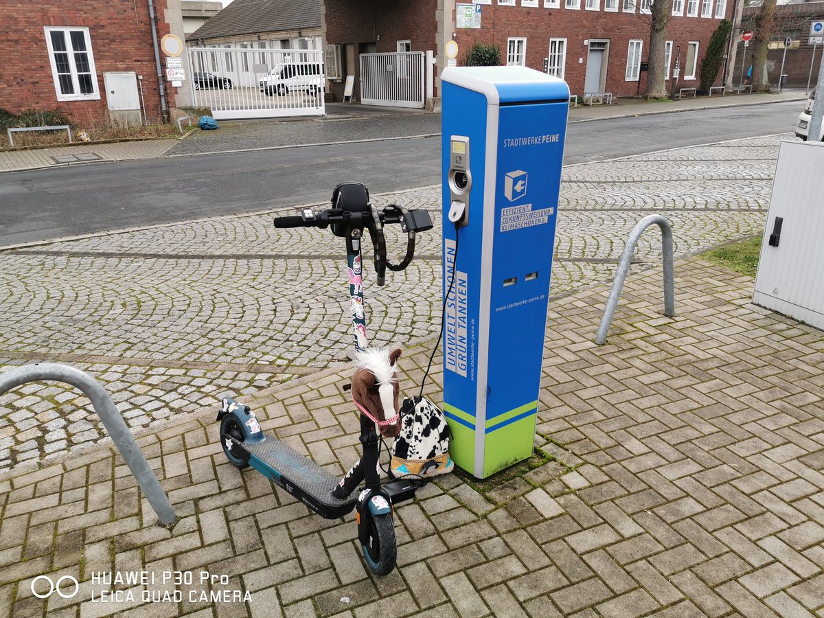Horsesgamer's tweet photo. Who needs a car xD I use my scooter on that Charger. XD #SoFlow #ElectricVehicles #furry https://t.co/Qat591ZGGb