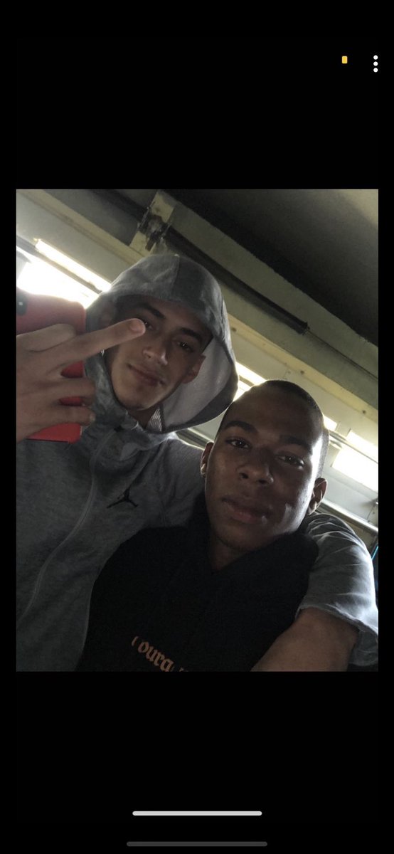 BielJason's tweet photo. I really lost my best friend. https://t.co/Tt5e4mKEJl