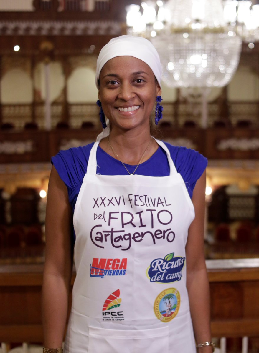 Ipcc_Cartagena's tweet photo. Las manos de las matronas Rosa Pérez Ortiz, Aurora Ananda, Norma Anaya Palacios y Marta Torres Marín preparan los mejores fritos de Cartagena, ¡y esperan por ustedes en las mesas del #XXXVIFestivalDelFritoCartagenero!
#FritandoConAmor #ComerFritosEs #ComparteTuFrito #TanTAM https://t.co/EuRiyLOiT6