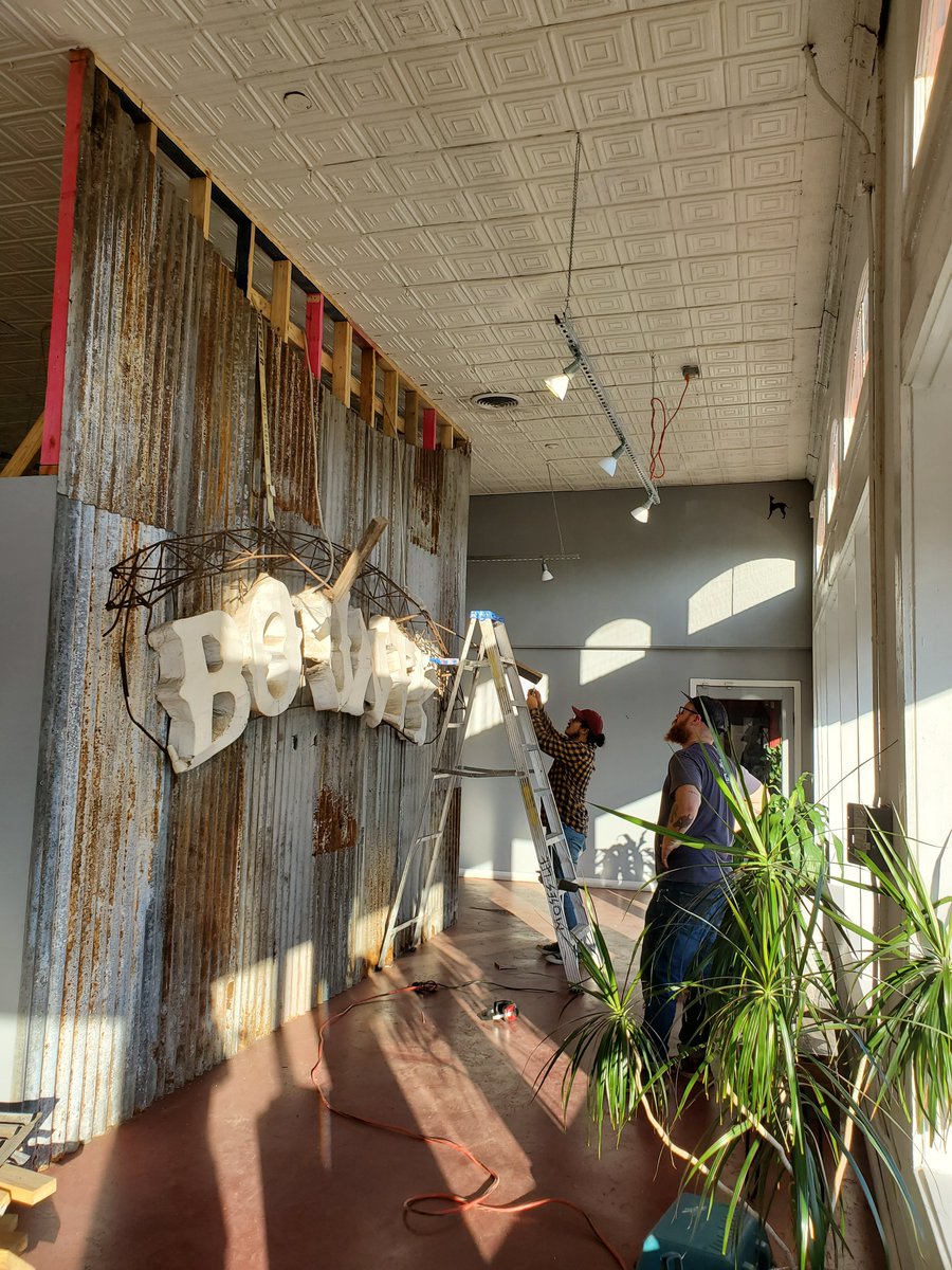 Redbud Gallery tweet media