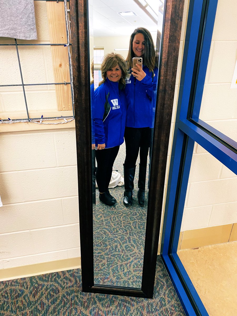 Lots of new gear at our school store! Check it out 🦁💙#GoBlue