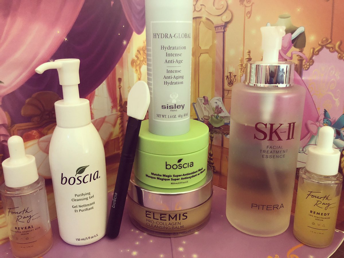 LetsBuyMakeup's tweet photo. What’s your current #skincareroutine #fourthraybeauty #showmetheray #raydiatekindness #skincare #antiaging #sisleyparis #sisley #pitera #boscia #bosicaskincare #facemask #matcha #matchamask #elemis #collagen #purifying #antiaging #niacinamide #aha #mua #bblogger #beautyblogger https://t.co/ApbVAorqL5