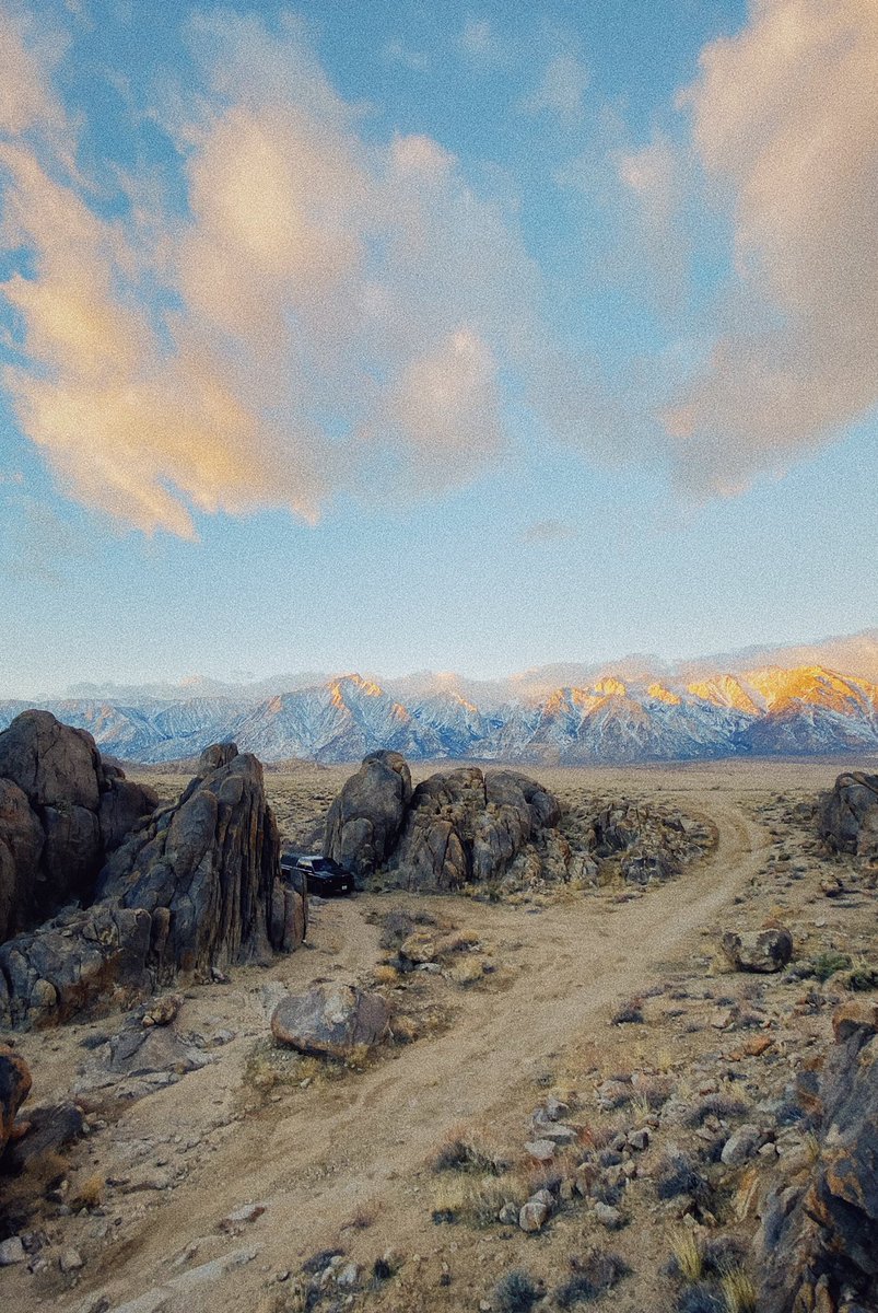 tnelll's tweet photo. some iphone snaps from this past weekend in the eastern sierras https://t.co/KyIqCVxvIC