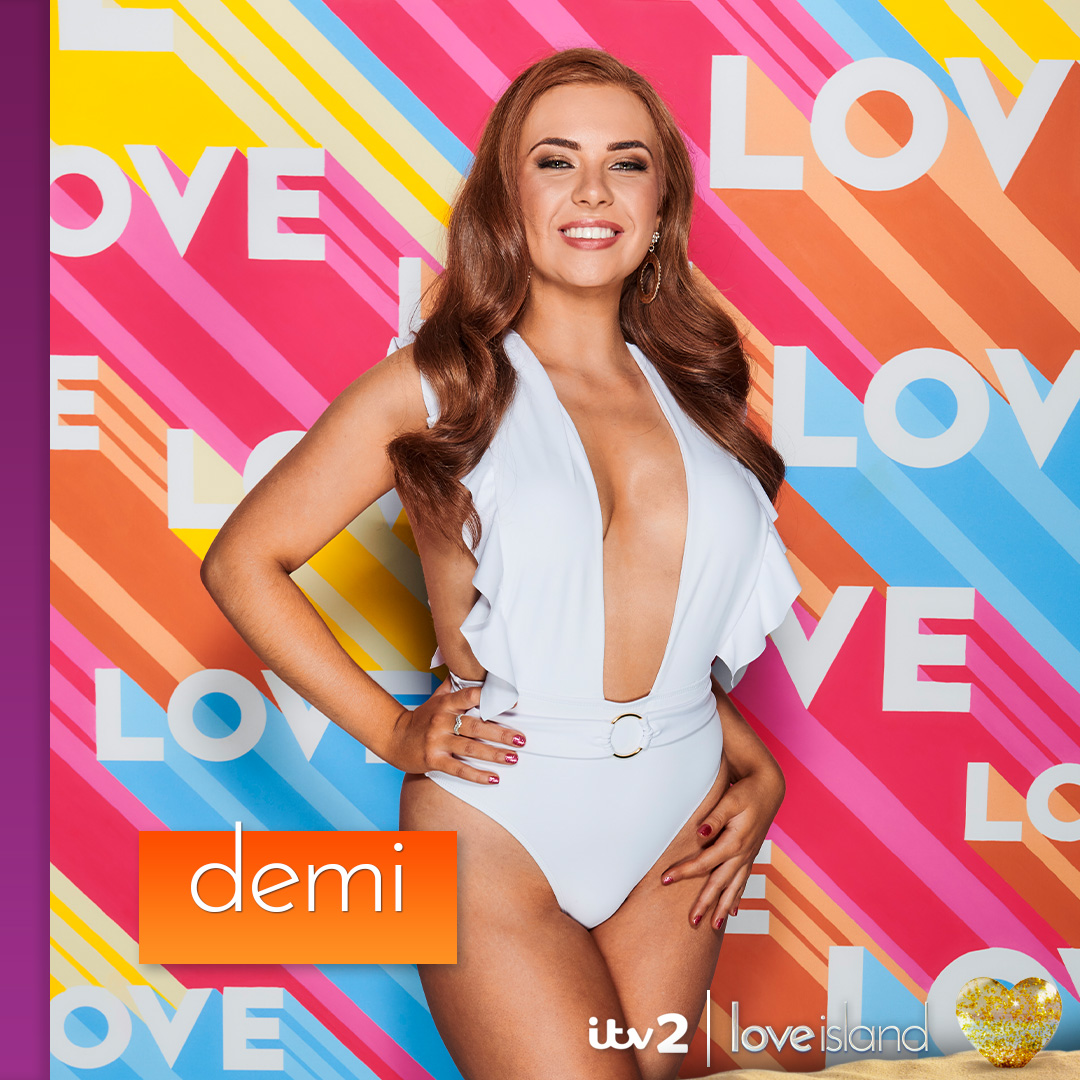 LoveIsland's tweet photo. It's time to welcome two 🔥 new arrivals. Say hello to bombshells Wallace and Demi 👋 https://t.co/XfD7C1MXw4 #LoveIsland https://t.co/zfAZfdb55Y