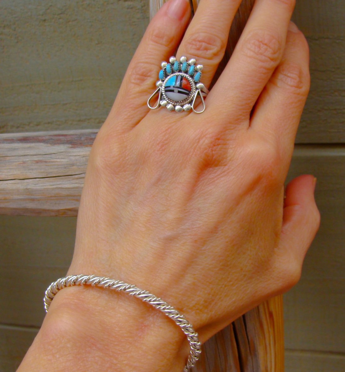 turquoiseseller's tweet photo. Excited to share the latest addition to my #etsy shop: Zuni Dome Sunface Turquoise Silver Petite Point Ring Size 7 Vintage https://t.co/sFJO1TpkIB #zunijewelry #zuniring #nativeamerican #giftforher #retroring #Zuni #EtsyUSA #EtsySeller #Etsyonsale #Sunface https://t.co/g8DgvnBk8m