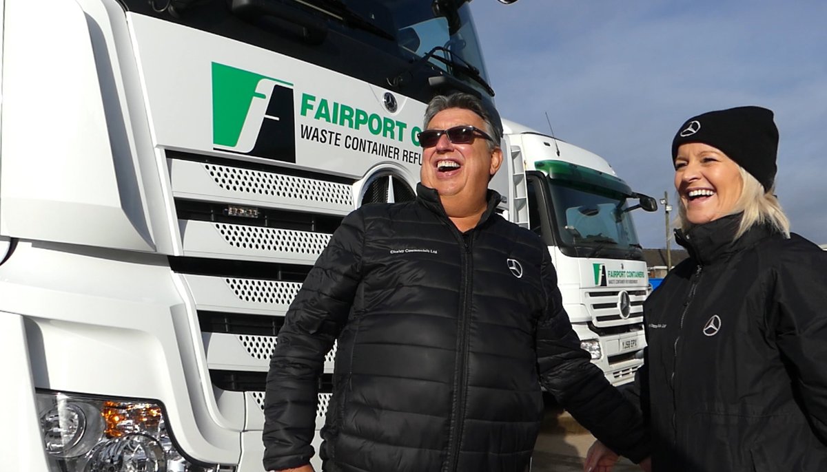 CiceleyMercedes's tweet photo. #BehindTheScences with Gary and Diane at @FairportContain last week. 🎬 📸

The #DreamTeam were looking rather serious whilst having a quick chat about what they were going to say in our latest video - but as always, it wasn't long before they were laughing again! 😁 https://t.co/Sg8ZUkjpcA