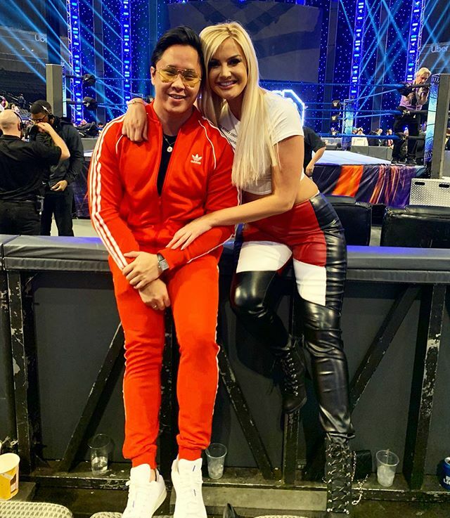 _SuperHo's tweet image. Really #wrestled with this outfit decision... We had a blast @wwesmackdownlive_ !!! 🤼‍♂️🪑🥋