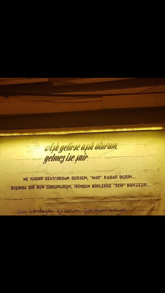 Kalbimi bıraktım yine bir söze.