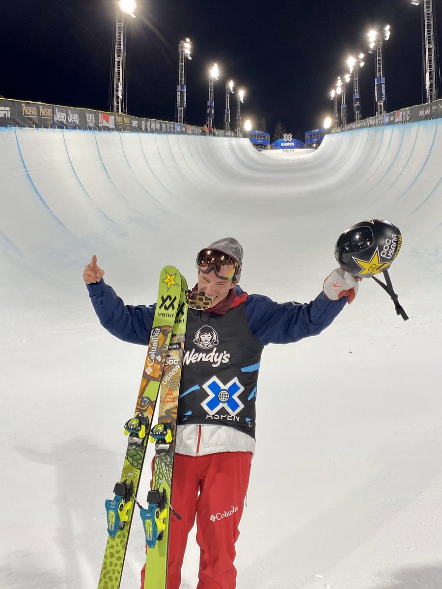 waspenhotel's tweet photo. @alexferreiraski WINS back to back GOLD @XGames #Aspen 2020🥇 #WAspen @WHotels https://t.co/N4HeD6czch