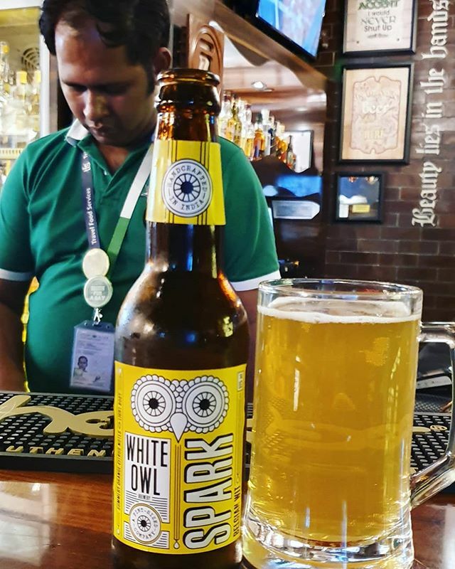 jweiht's tweet image. Transit Mumbai.. Trying a local brew 🍻 ift.tt/2GqRt4G