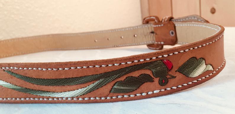 SOLD!! #vintagebelt #belt #belts #nativeamerican #vintagenativeamerican #vintageleather #fashion #style #trends #beltaddict #beltlover #madeinUSA #madeinAmerica #vintage70s #1970s #70s #the70s #madeinthe70s #madein1970s #70sfashion #70saesthetic #70sstyle etsy.com/shop/jemimavin…