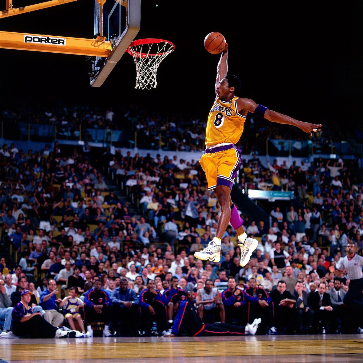 TYLERTHESMILER7's tweet photo. As a kid I hated you. But as I grew to love the game, you became a hero of mine. I watched every game I could knowing I would miss watching your greatness when you retired. It doesn’t make sense that you’re gone.
Thank you Kobe.
We will never forget you, on or off the court. https://t.co/JuWuP4m9nR