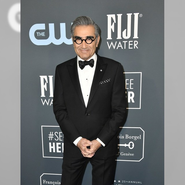 ido4EVR's tweet photo. Now THIS is fashion at the @criticschoice's Awards. If you missed the 2019 Award's red carpet 🏆, then you definitely missed some beautiful dress 👗 and tux 🥼 walking down the red carpet.
.
.
.
Did @AnneHathaway do that 👗 OR WHAT?! COMMENT BELOW! ✍🏽 https://t.co/0xLa35Obly
