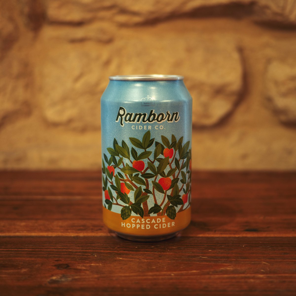 CiderhouseCH's tweet photo. If your Monday stressed you out, we recommend our Ramborn cider to relax and enjoy Monday evening as it finest 🍏 #cider #realcider #rethinkcider #craftcider #cidre #apfelwein #getränke #getraenke #applecider  #apple #apfel #drinkbetter #vegan #glutenfree #Monday #MondayDrink https://t.co/tHfXKhouDE