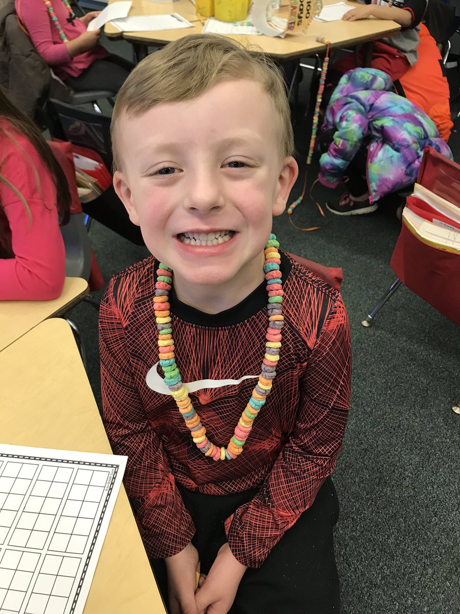 Mrs_AshcraftPES's tweet photo. 100 days smarter!!! https://t.co/7FmrWo2Rdl