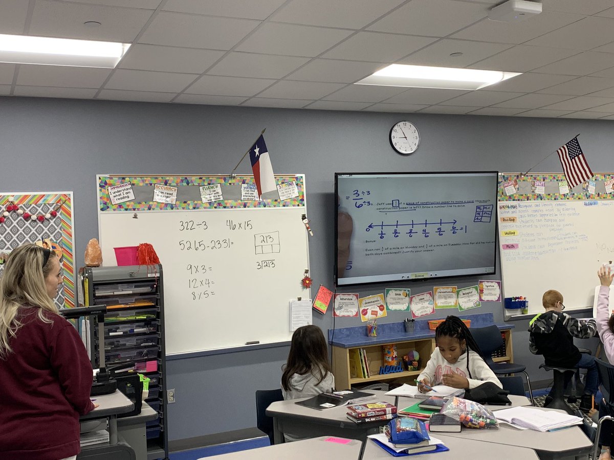 AzaleaLaMaestra's tweet photo. #Ruthes #TeachersModeling @lead4ward @nancy_lead4ward #tabletoptweets https://t.co/fJWvhldaod
