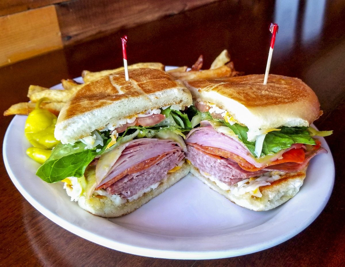 BillsonTheHill's tweet image. WEEKLY SPECIAL – ITALIAN COLD CUT SANDWICH &amp;amp; FRIES
$10
Toasted French roll filled with salami, Canadian bacon, pepperoni, romaine lettuce, tomato, onion, sliced jack cheese, pepperoncini, &amp;amp; a drizzle of herb vinaigrette. 

#weeklyspecial #sandwich #coldcut #lunch #seattlefood