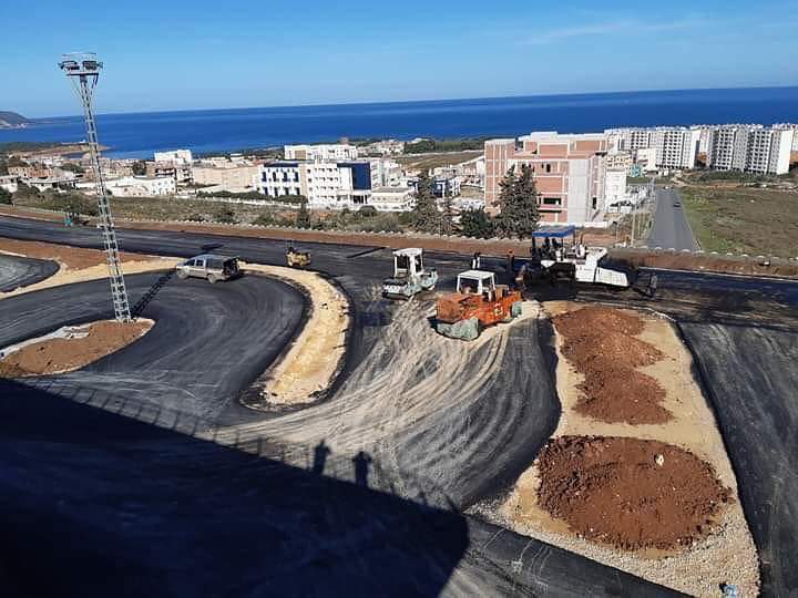 infotraficalg's tweet photo. #Sports_Mécaniques
L’Algerie est sur le point de réceptionner son premier circuit de karting situé à Tipaza et réalisé aux normes internationales.
Ce circuit accueillera les grandes compétitions de Karting, de vitesse Auto, Rallycross, Time Attack et Supermotard.
#LWASM https://t.co/CI7ADeuTVM