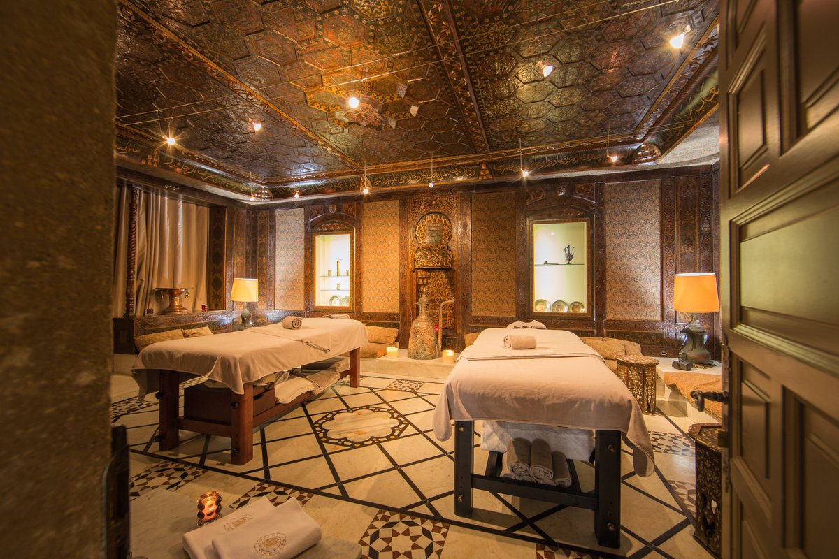 Le #lundi, parenthèse de détente pour une expérience singulière au #Spa Byblos Saint-Tropez by <a href="/SisleyParisFR/">Sisley Paris France</a>