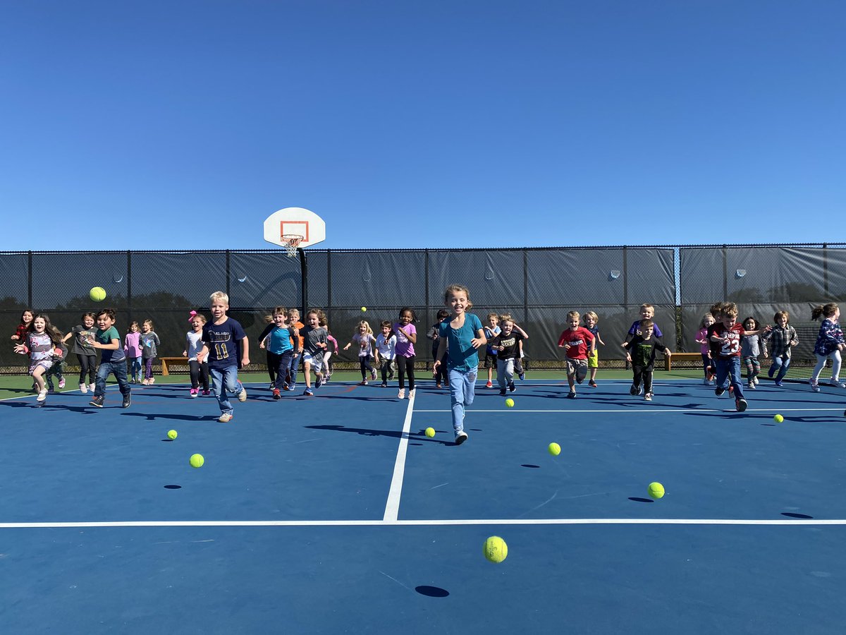 mrsbluscrew's tweet photo. Happy #ssesmoveitmondays it was a beautiful day to MOVE with @timmonstinies https://t.co/cRukd1mZhO