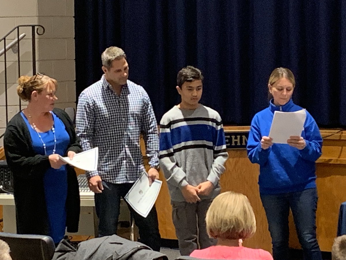 EHTSDistrict's tweet photo. Congrats students of the month! #WeAreEH https://t.co/sdNNyz98cI