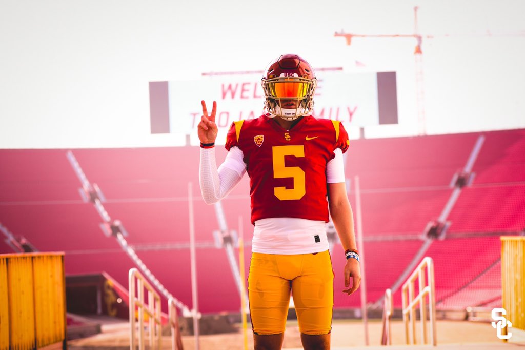 BShapen's tweet photo. University of Southern California OV✌🏻 https://t.co/lCMScXxQNs