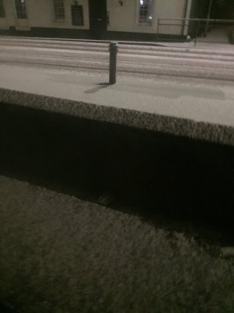 GirlchampJinty's tweet photo. @SeanBattySTV @SeanBattySTV #snowsnaps https://t.co/rwYXCuKQBy