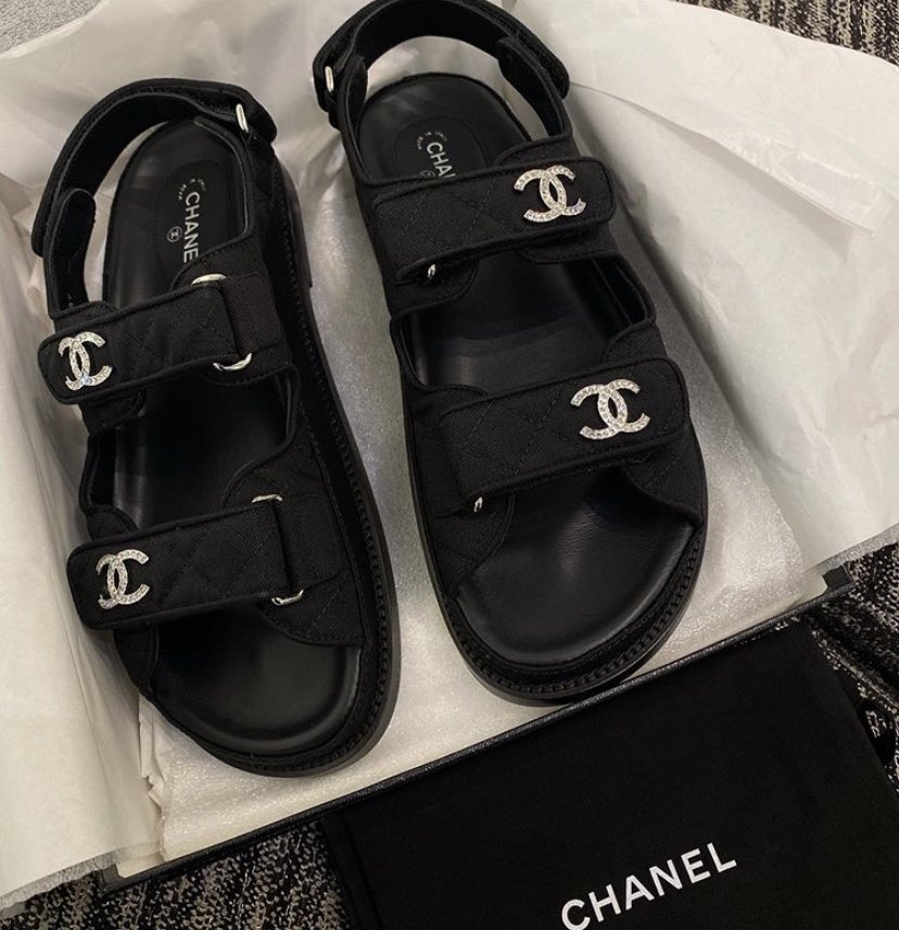 chanel flip flops 2020