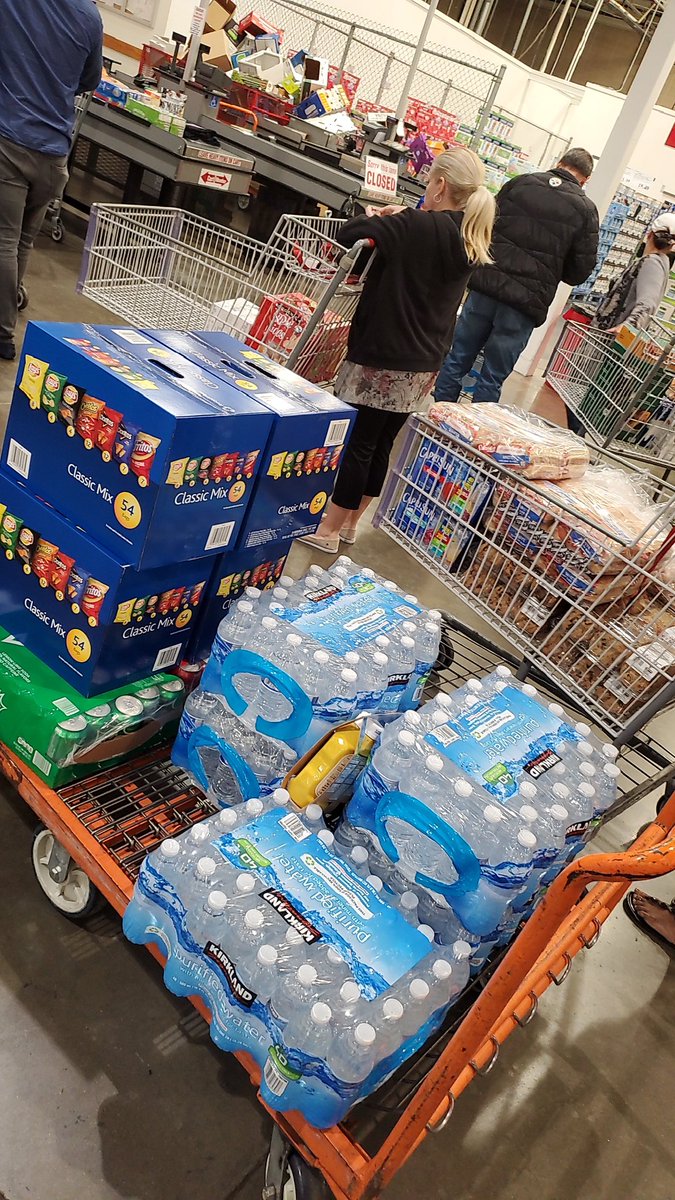 Middleton is hosting Orchestra All-County which means food is on us. 🍽 🤩